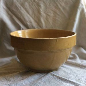 Vintage Large Tan Stoneware 10 1/2" Mixing Bowl
